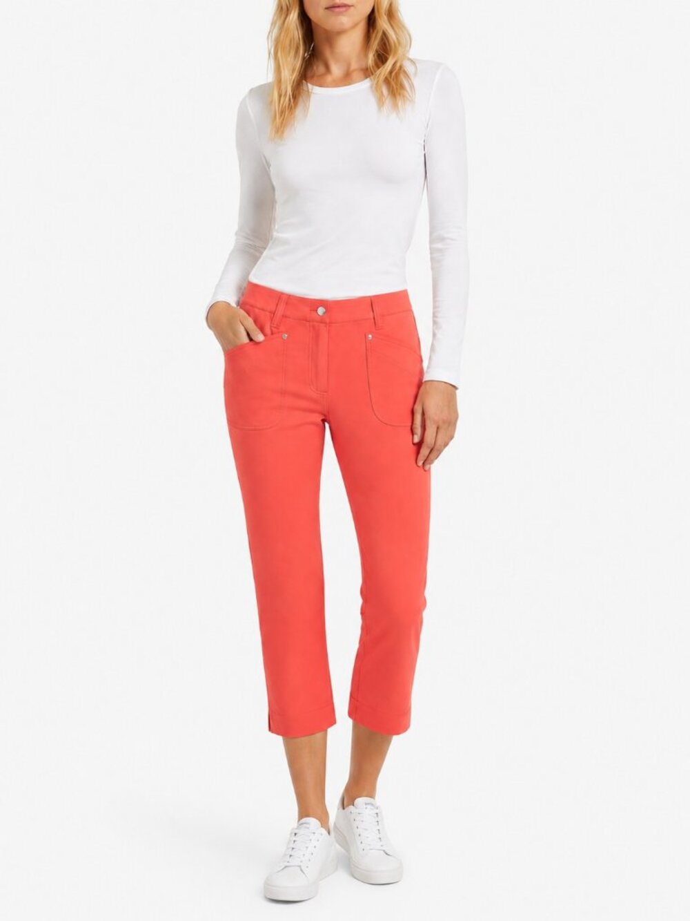 Daily Sports Pants Women’s 2 Orange Golf Pants Cropped Resort Wear